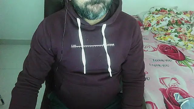 rentarob online show from February 13, 2025, 4:07 pm