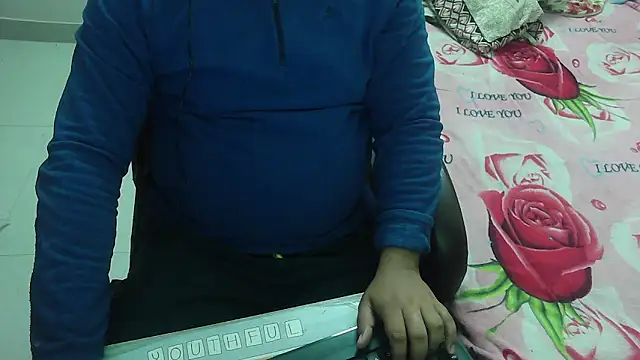 rentarob online show from February 17, 2025, 4:59 pm