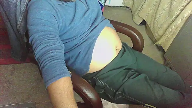 rentarob online show from November 28, 2025, 4:31 pm