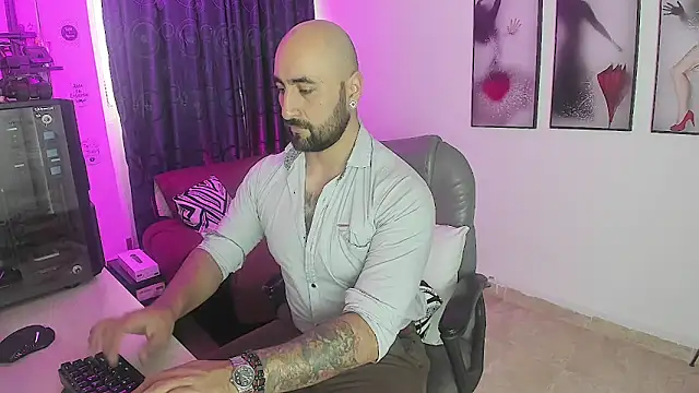 Leon 1234 online show from January 8, 2025, 2:56 pm