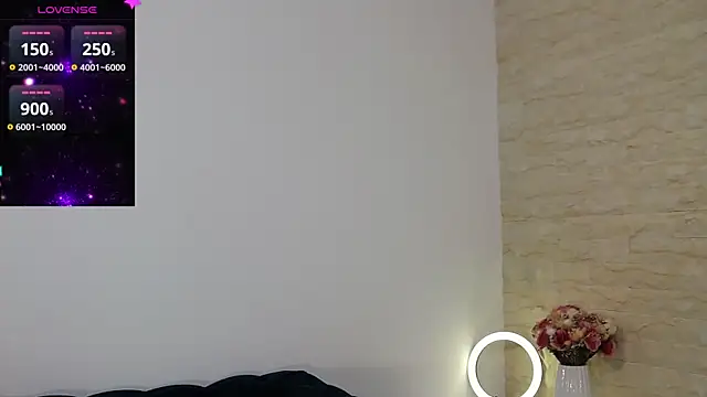 Kailynn Moenn online show from December 4, 2024, 10:30 pm