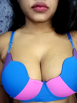 Hotlisa online show from March 16, 2025, 4:41 am