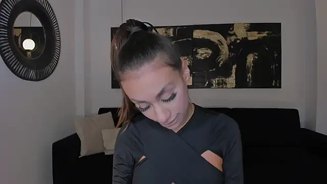 DannaCruz online show from February 21, 2025, 1:11 am