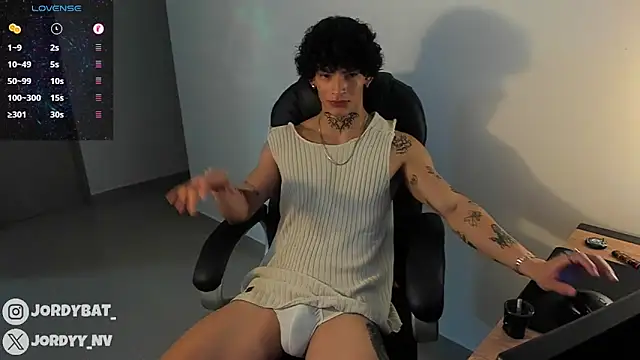 Snapshot of Jordy_bat chatting on November 8, 2025, 11:58 pm Jordy bat online show from November 8, 2025, 11:58 pm