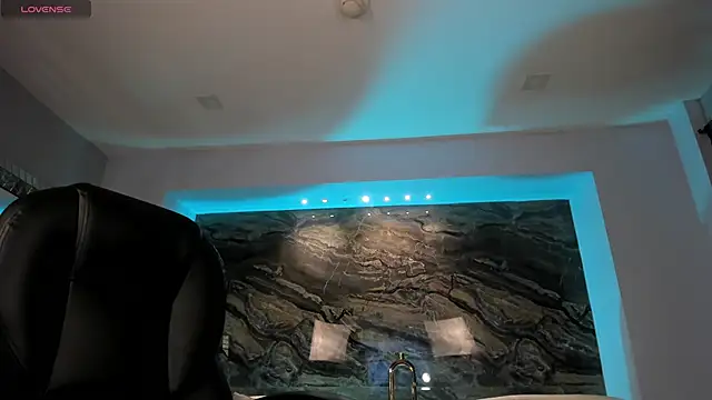 Snapshot of SophiePalmer chatting on February 5, 2026, 10:42 am SophiePalmer online show from February 5, 2026, 10:42 am