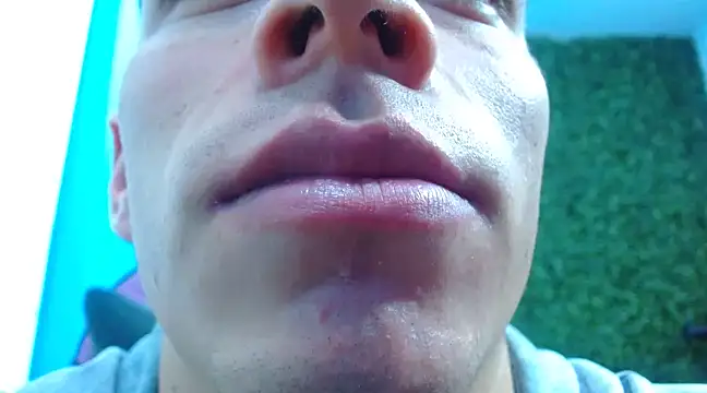 DEIBY BABY online show from December 3, 2024, 7:11 pm