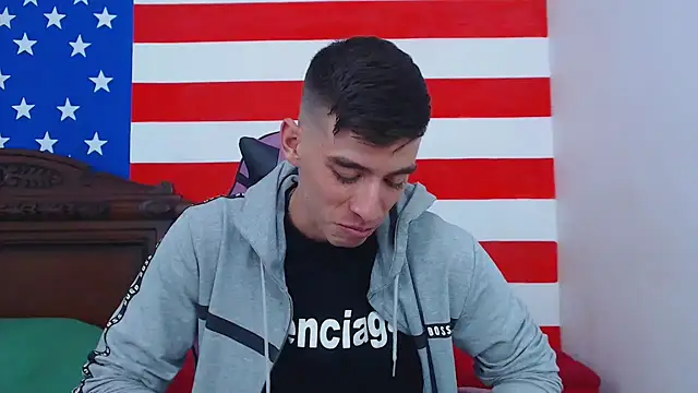 DEIBY BABY online show from December 5, 2024, 1:47 am