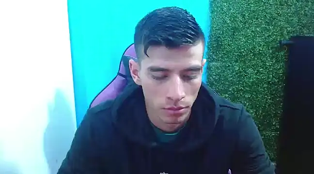 DEIBY BABY online show from December 13, 2024, 11:06 pm