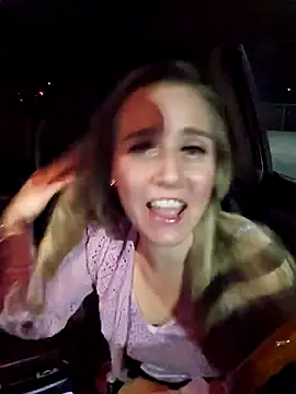 SkyelarSommer online show from January 26, 2025, 12:05 am