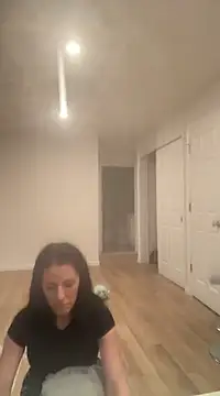 DominiqueX0 online show from February 4, 2025, 6:17 pm