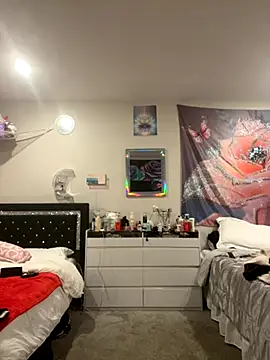 DominiqueX0 online show from September 28, 2025, 6:57 pm