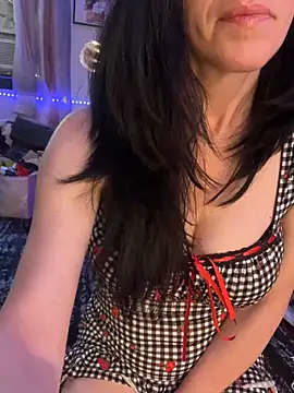 DominiqueX0 online show from June 3, 2026, 5:51 pm
