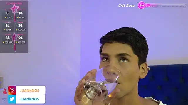 by pandora online show from October 18, 2025, 8:42 pm