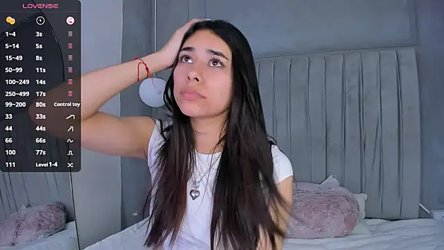 AmyOlimpo online show from March 13, 2025, 9:05 pm