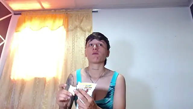 Tamarahryan online show from March 19, 2025, 2:13 pm