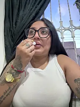 croftsmila online show from November 10, 2025, 10:42 pm