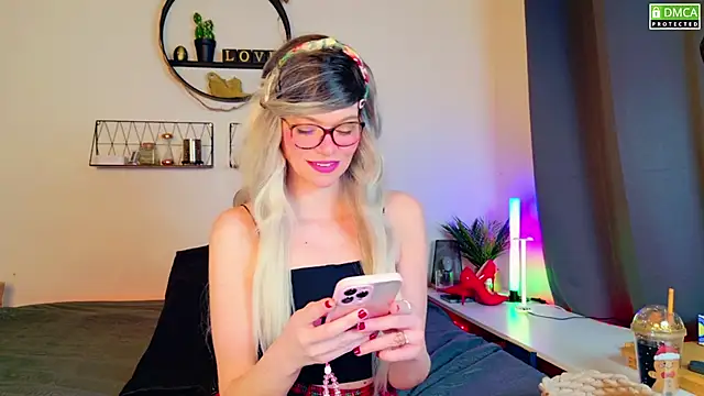 Kittychatte online show from March 22, 2025, 9:02 am