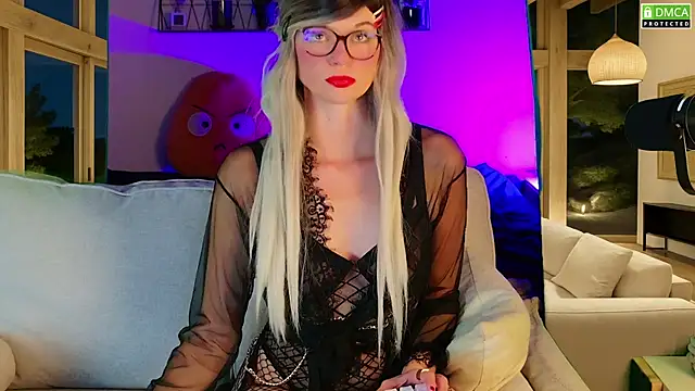 Kittychatte online show from October 1, 2025, 7:42 pm