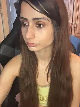 LaPetitechienne1 online show from January 31, 2025, 11:13 am