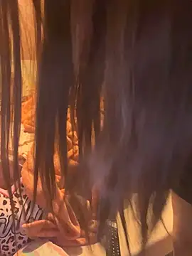 LaPetitechienne1 online show from March 21, 2025, 5:32 am