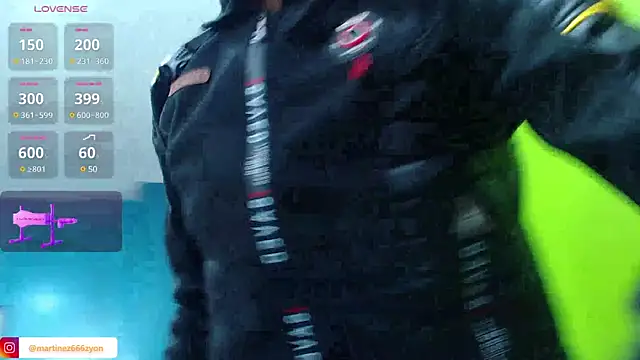  liam harpers  online show from January 12, 2025, 3:03 pm