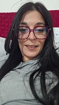 patatinahot87 online show from March 3, 2026, 5:52 pm