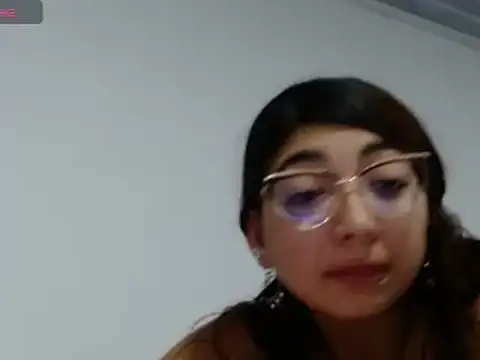 esteni online show from December 17, 2024, 1:50 am