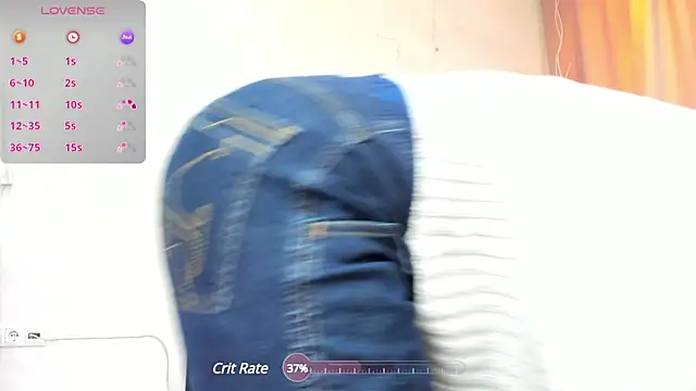 Snapshot of Milf_Tea chatting on January 20, 2025, 7:15 am Milf Tea online show from January 20, 2025, 7:15 am