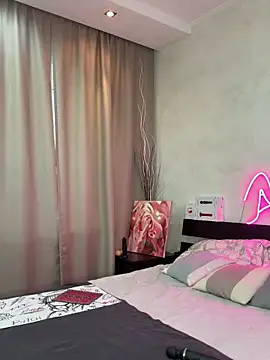 Snapshot of Milf_Tea chatting on February 20, 2025, 4:07 am Milf Tea online show from February 20, 2025, 4:07 am