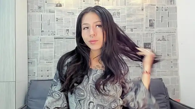 Mhelanny2 online show from January 24, 2025, 9:06 am