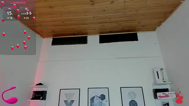 cristal  hot 1 online show from January 17, 2025, 10:11 am