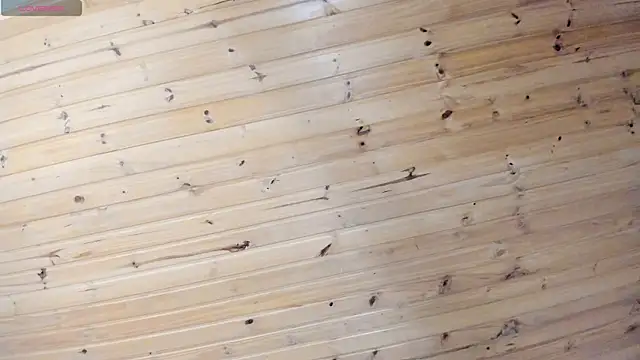 cristal  hot 1 online show from February 11, 2025, 7:02 am