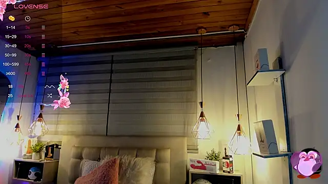 cristal  hot 1 online show from September 19, 2025, 5:09 am