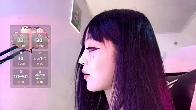 Persia 09 online show from September 21, 2025, 2:35 am