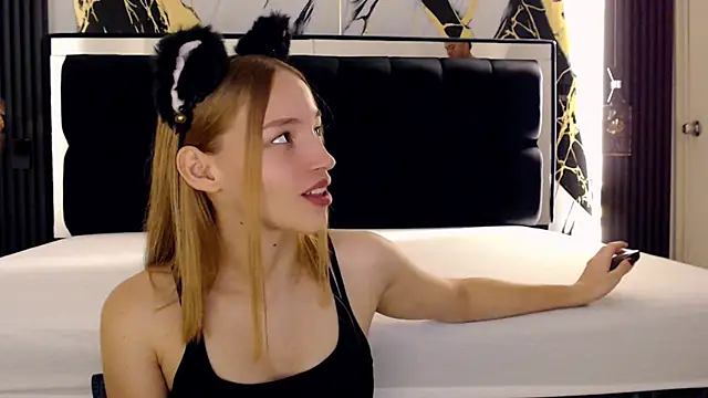 WhiteSun 01 online show from March 11, 2025, 12:50 pm