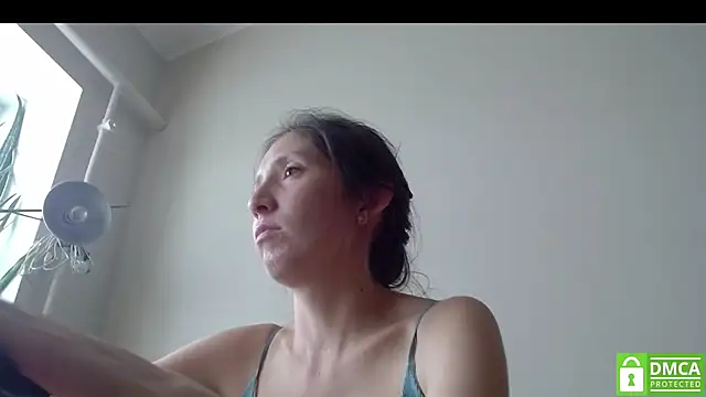 Sophi Cute online show from September 10, 2025, 1:00 pm