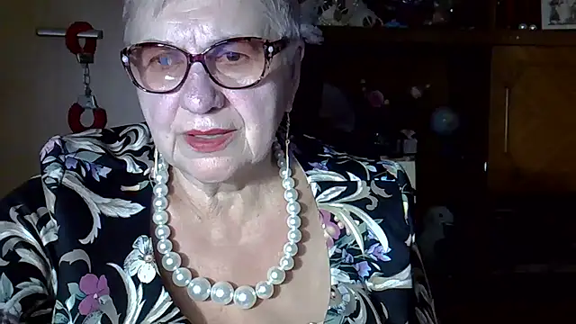 SweetCherry27 online show from October 1, 2025, 4:46 pm