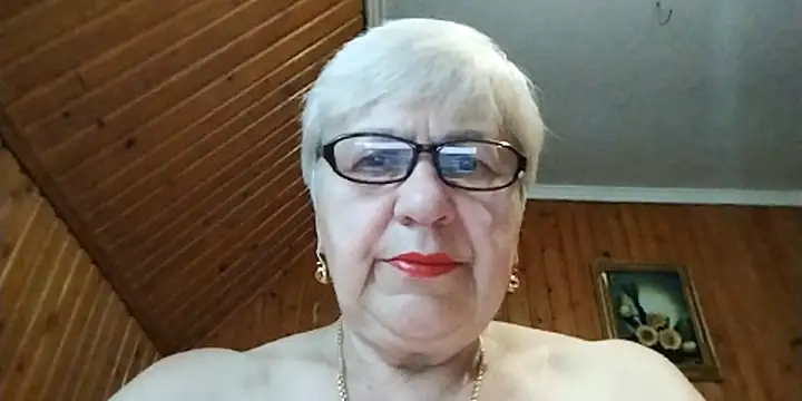 Snapshot of SweetCherry27 chatting on June 25, 2026, 2:55 am SweetCherry27 online show from June 25, 2026, 2:55 am