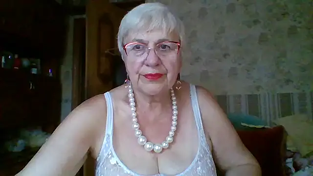 Snapshot of SweetCherry27 chatting on July 8, 2026, 4:33 pm SweetCherry27 online show from July 8, 2026, 4:33 pm