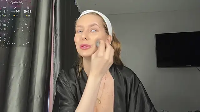 SofyBruno online show from January 15, 2026, 6:29 am