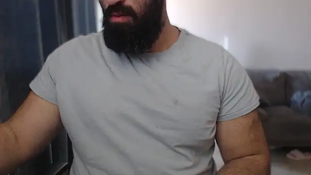 hugemachohandsome online show from November 6, 2025, 9:10 am