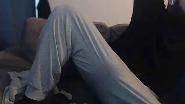 hugemachohandsome online show from January 14, 2026, 10:21 am