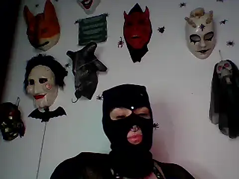 Snapshot of FeticheMacabre chatting on December 10, 2024, 12:50 am FeticheMacabre online show from December 10, 2024, 12:50 am