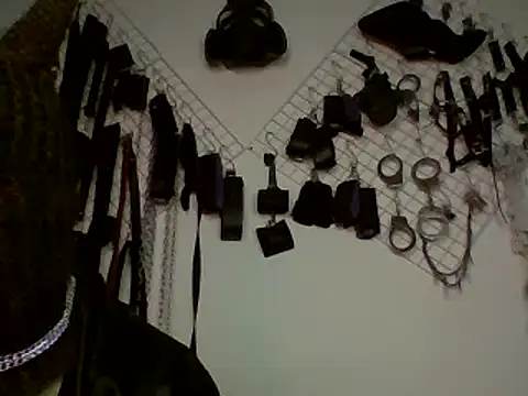 Snapshot of FeticheMacabre chatting on January 11, 2025, 12:44 am FeticheMacabre online show from January 11, 2025, 12:44 am