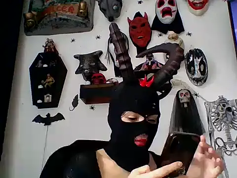 Snapshot of FeticheMacabre chatting on November 20, 2025, 4:51 pm FeticheMacabre online show from November 20, 2025, 4:51 pm