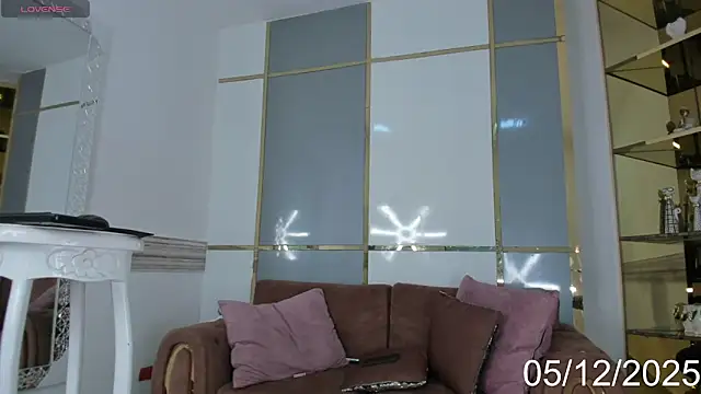 Snapshot of EmmaHills_Sex chatting on January 5, 2025, 4:48 pm EmmaHills Sex online show from January 5, 2025, 4:48 pm