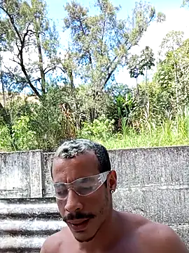 MachoScorpionCaralho online show from March 6, 2025, 7:10 pm