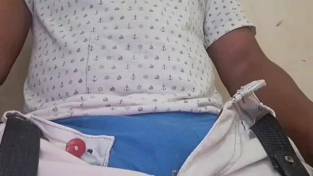 royblackbigpvt online show from April 24, 2026, 6:32 pm