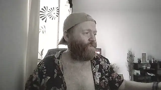 33ENG online show from October 18, 2025, 1:12 pm