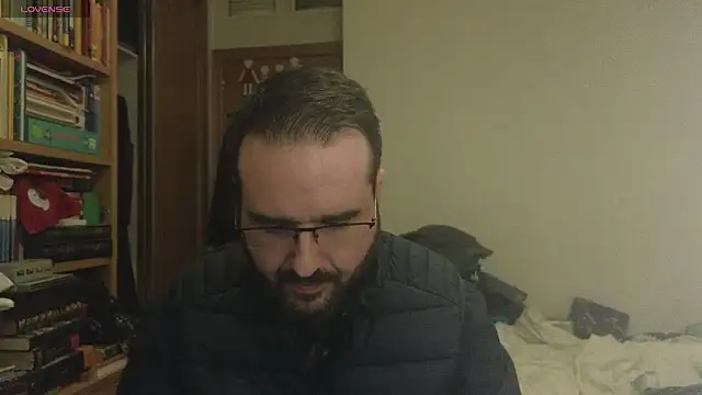 curiosillo83 online show from February 24, 2025, 3:31 pm